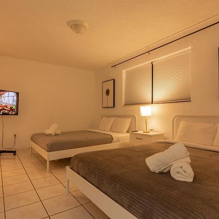 One Bedroom Apartment - With Parking & Balcony - Heart Of Wynwood Μαϊάμι Εξωτερικό φωτογραφία