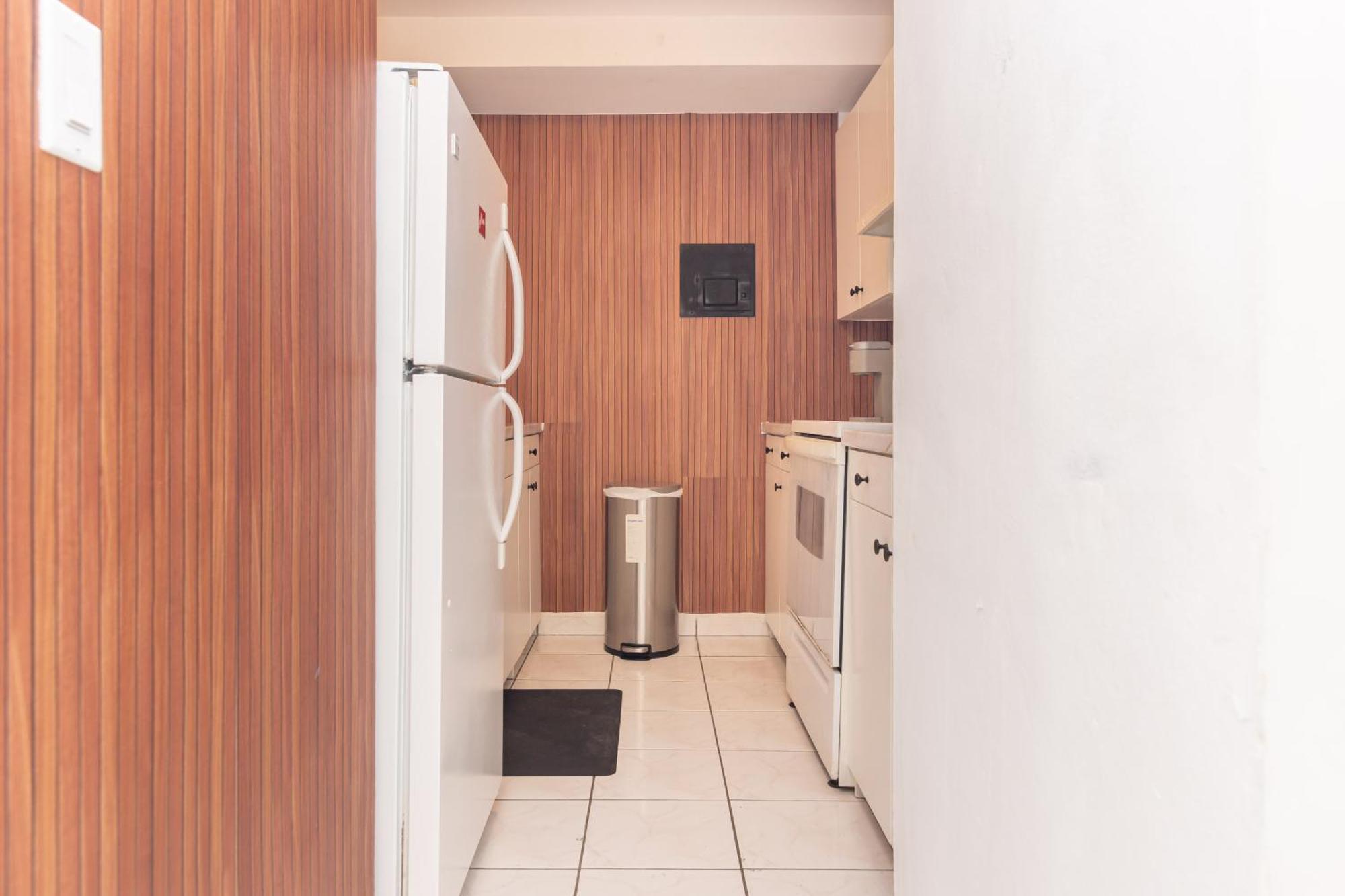 One Bedroom Apartment - With Parking & Balcony - Heart Of Wynwood Μαϊάμι Εξωτερικό φωτογραφία